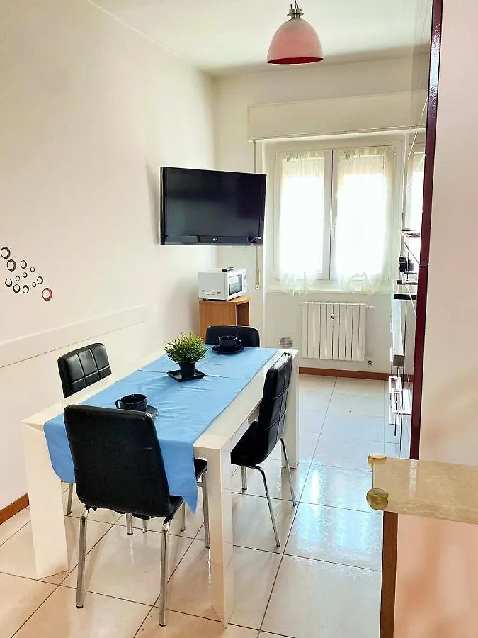 Tartini 13 Cozy Apartment Milan 0*,  Italy